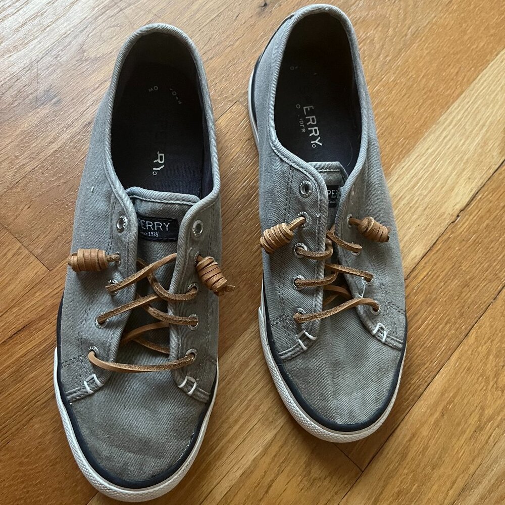 Sperry Sneakers- grey in size 8.5